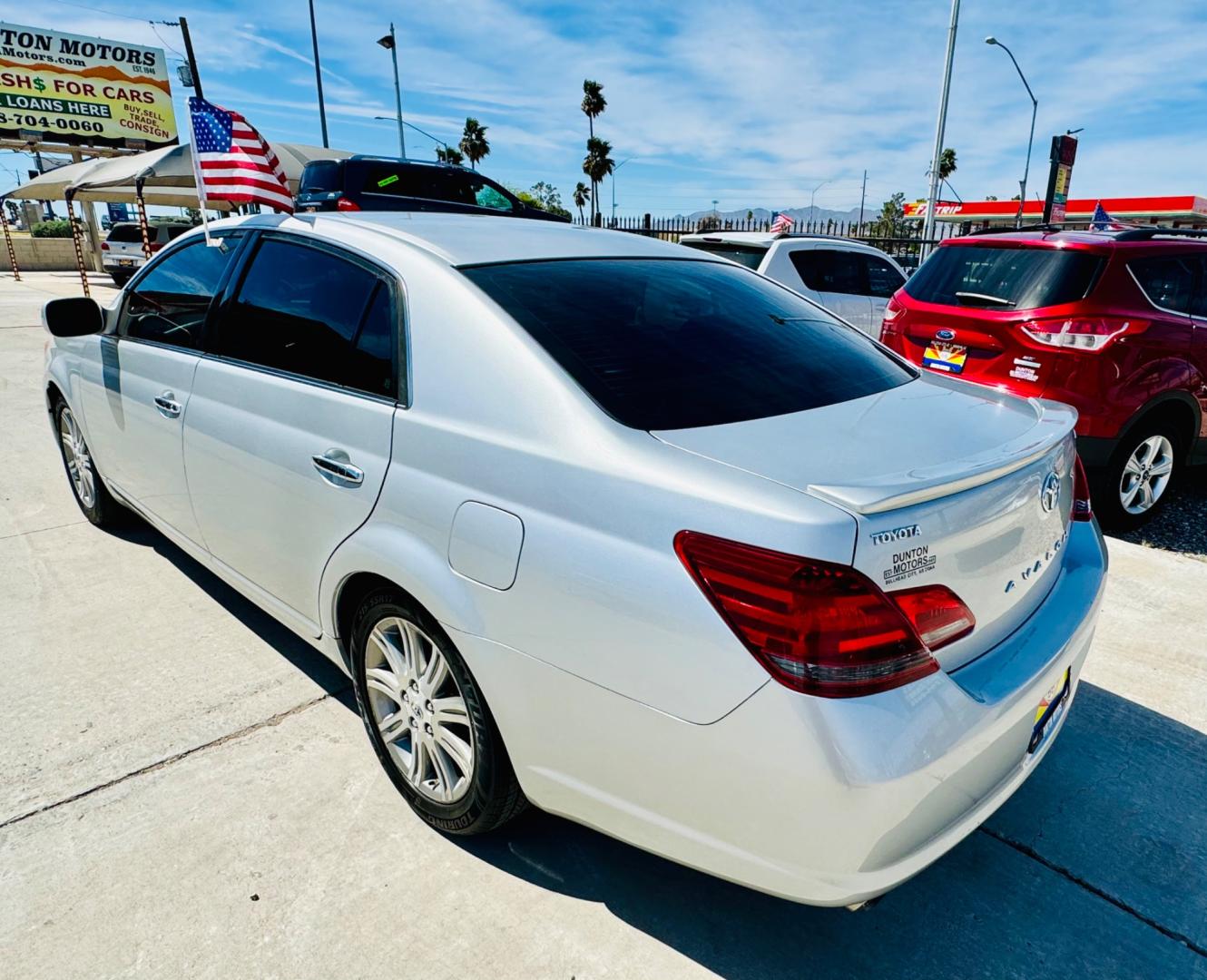 2008 Silver /Toyota Toyota Avalon limited , located at 2190 Hwy 95, Bullhead City, AZ, 86442, (928) 704-0060, 0.000000, 0.000000 - 2008 Toyota Avalon Limited. leather loaded, completely serviced. Free Carfax,Free warranty. In house financing available. - Photo#5